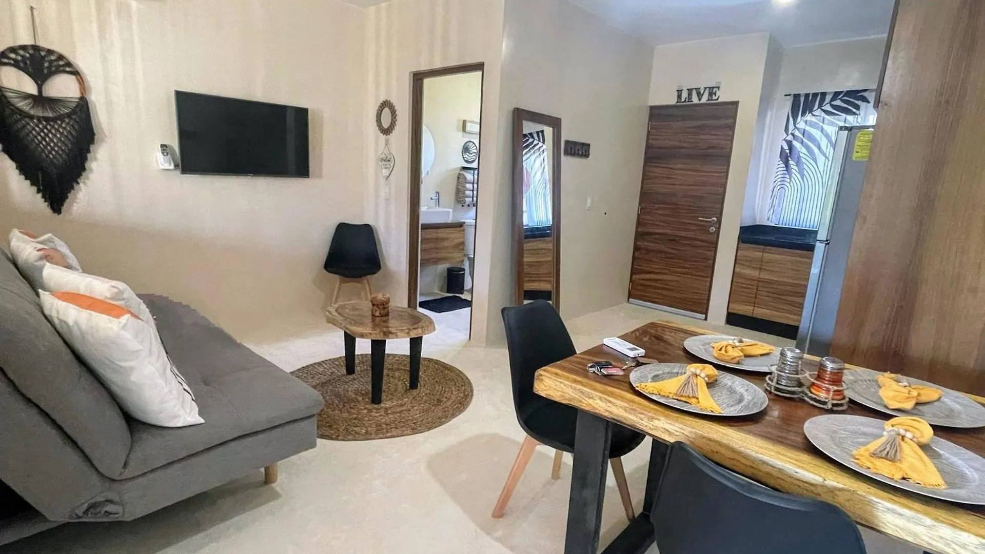 Spacious Areia Tulum Condo