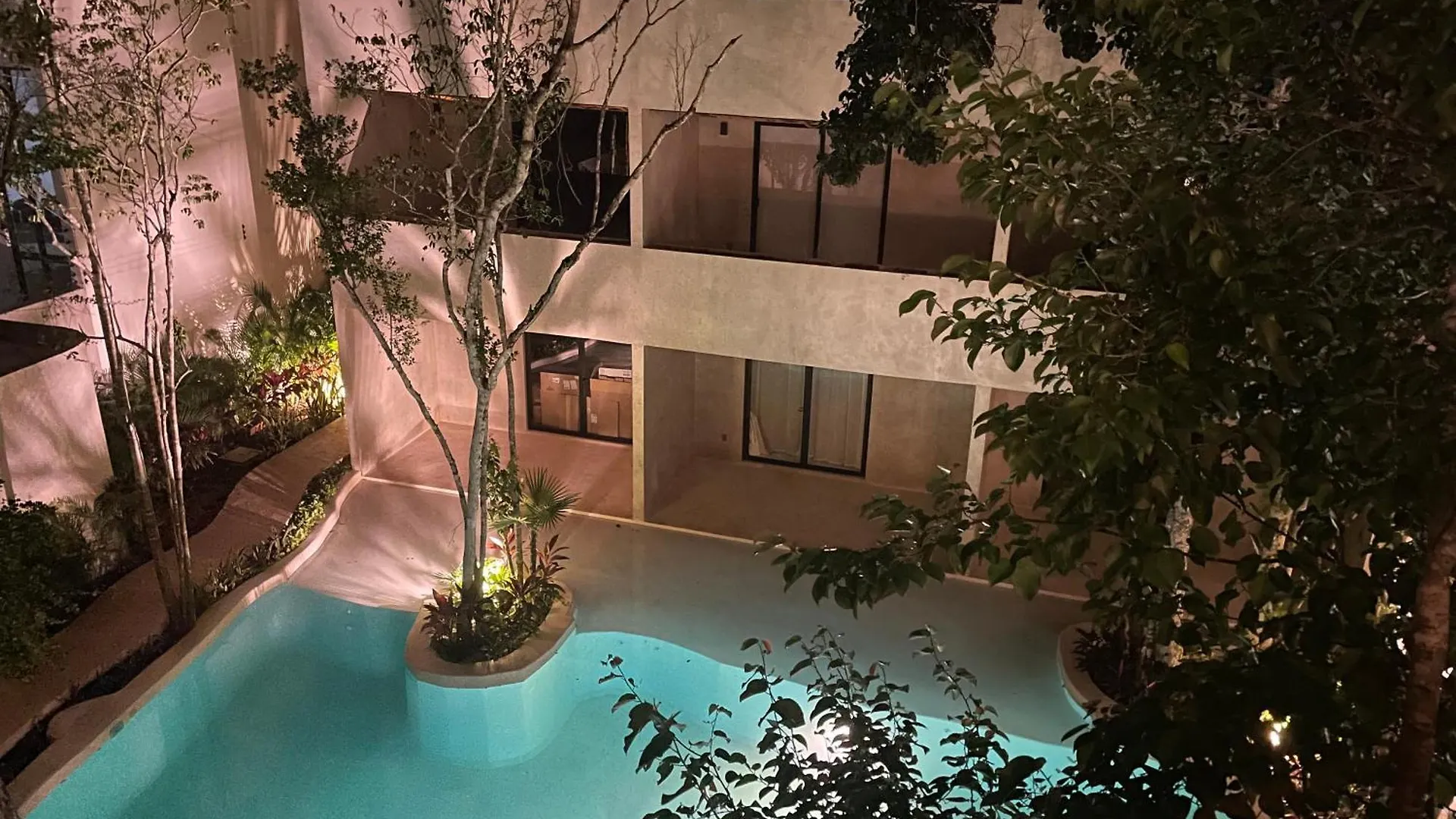 Spacious Areia Tulum Condo Apartment
